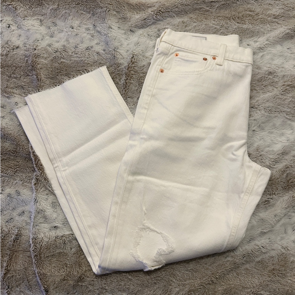 GAP Cheeky Straight Leg Jeans in White